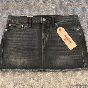 LEVI denim black mini skirt